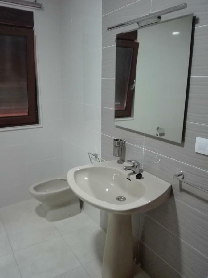 Apartamento A Nave Apartment Финистере Екстериор снимка